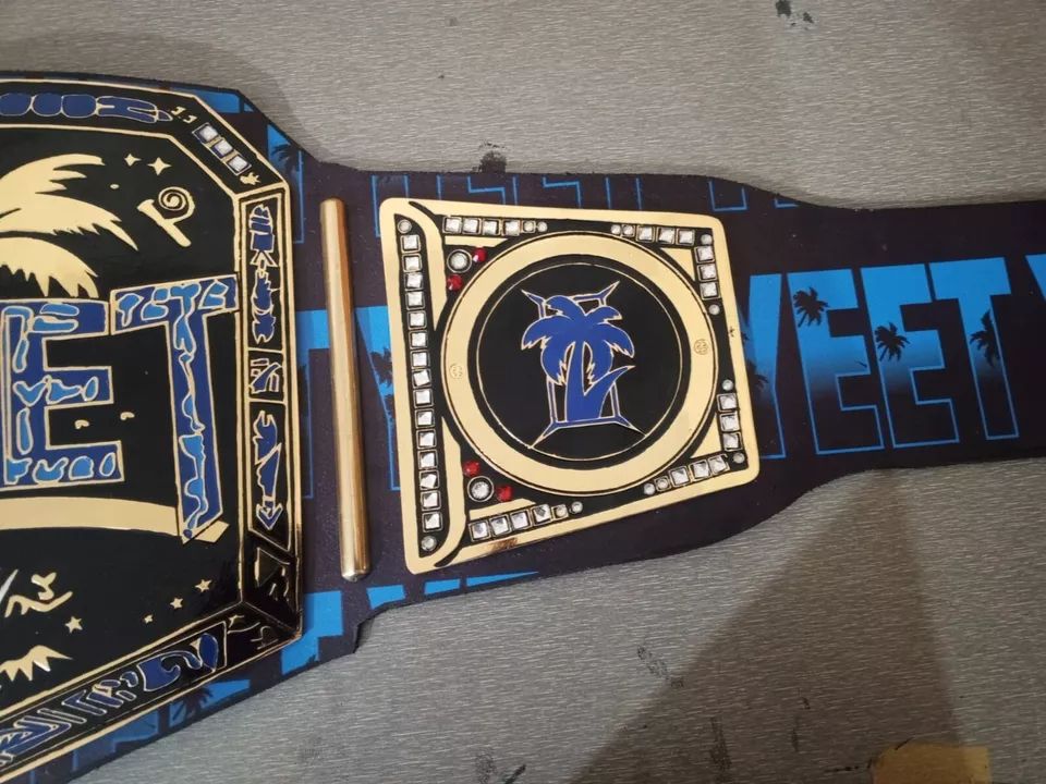 wwe-jey-uso-yeet-championship-replica-title-belt